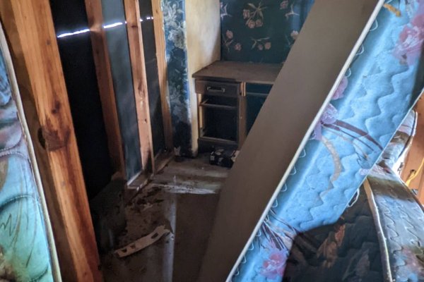 PXL_20220413_195108156