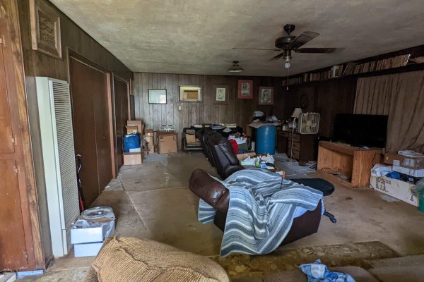 PXL_20220413_201238559