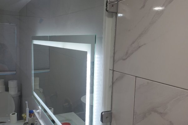 finished bathroom and shower2