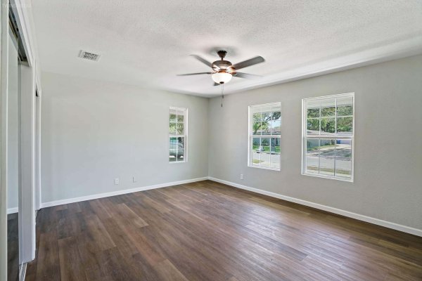 received_878419589802129