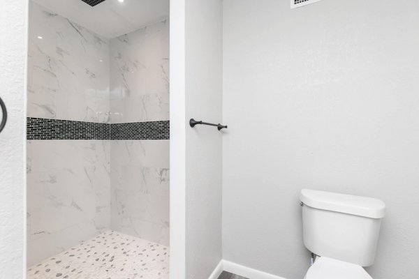 JPAGE-RealEstate-9461Morrow-8117-min