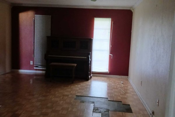 formal living room-min