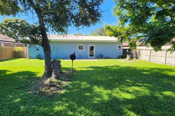 20240927_105123_13_IMGCentury