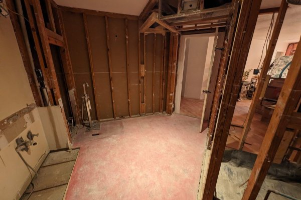 PXL_20240202_151623821-min